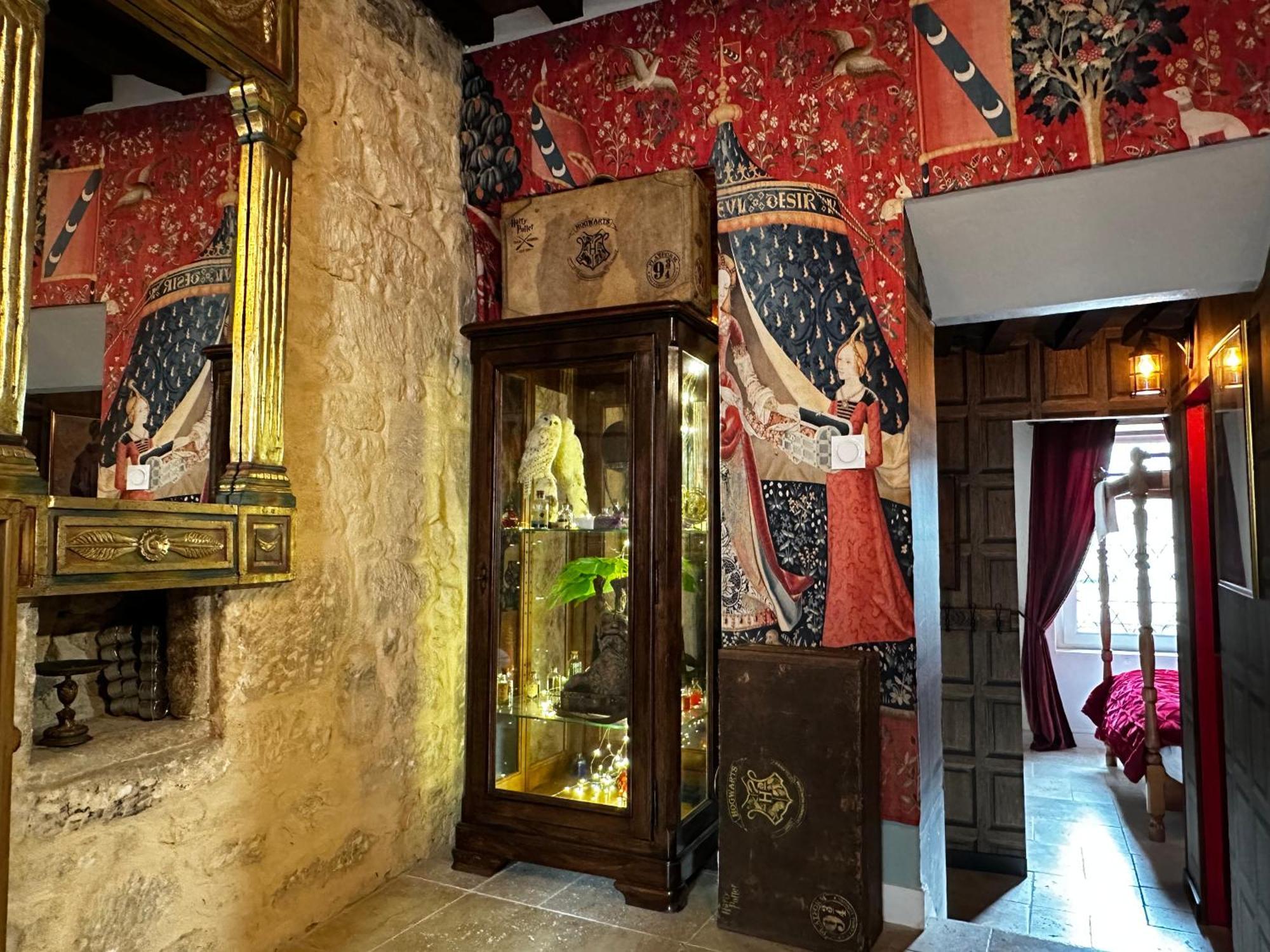 Sorcier Magique & Experience Immersive كان المظهر الخارجي الصورة